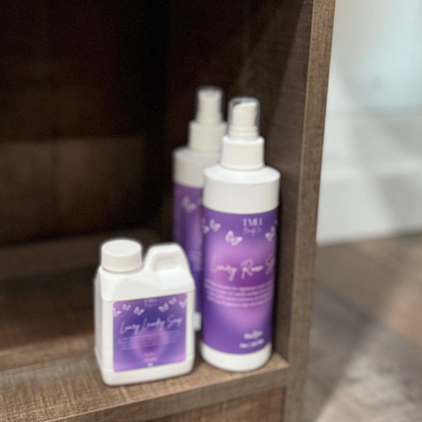 Aura laundry soap and room spray