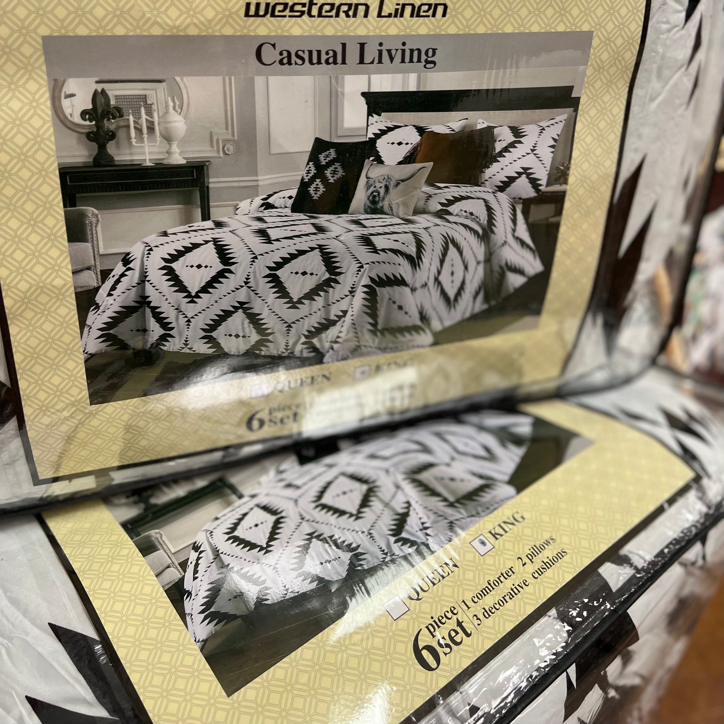 Navajo Black & White 6 pieces Comforter Set