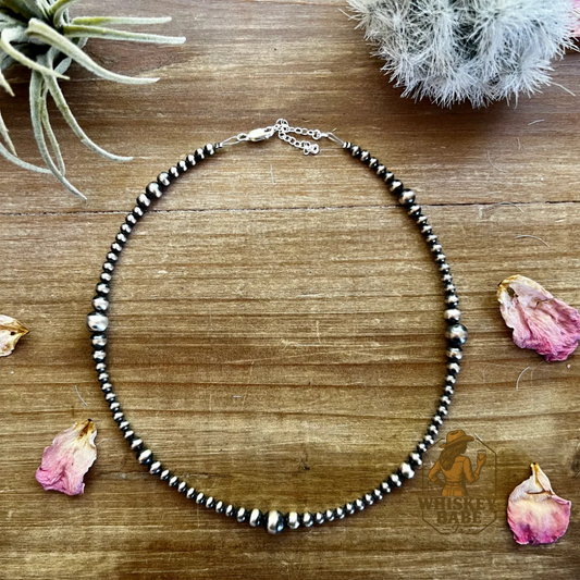The Short & Silver Necklace