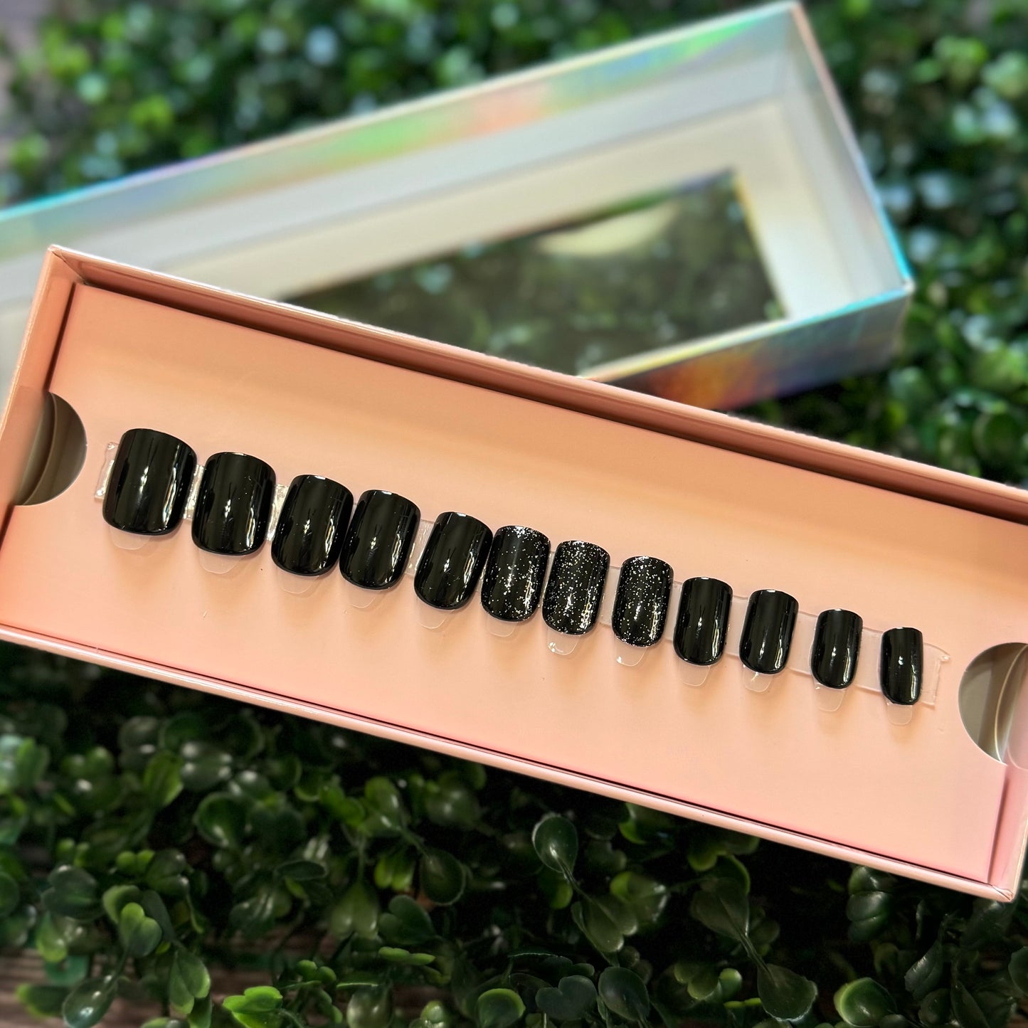 Nocturnal Press on Nails