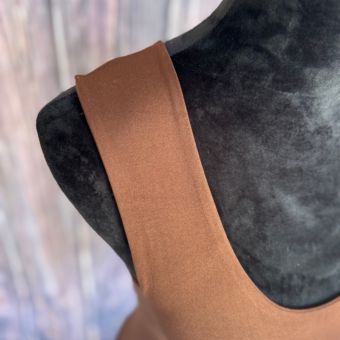 Lasso Luxe Tank Brown