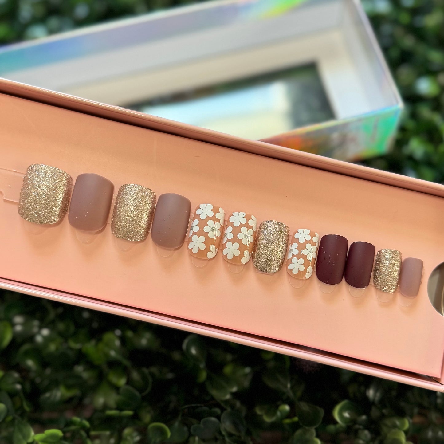 In Bloom Press on Nails
