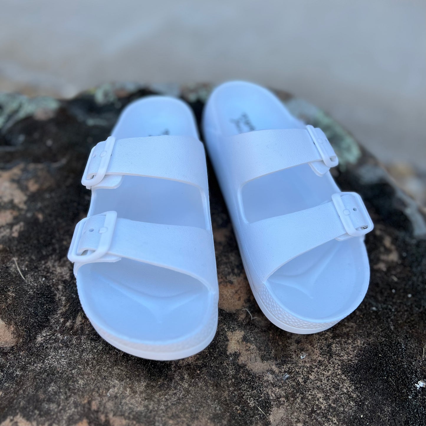 Mama Mia Poolside Slides by Gypsy Jazz