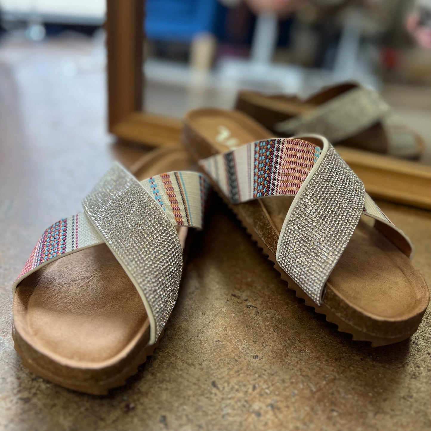 Esme Slides by Very G