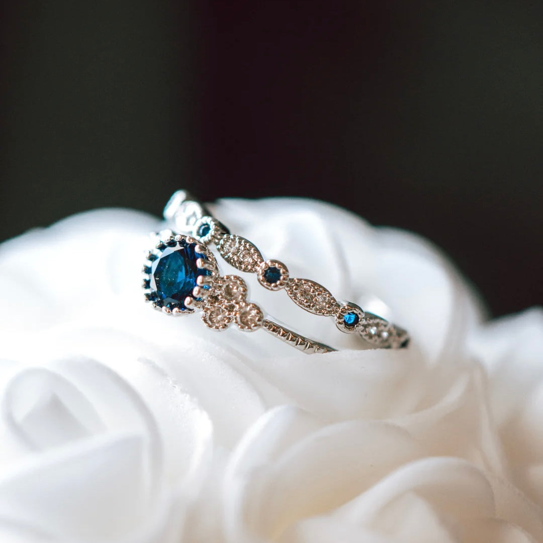 Brazos Round Sapphire Ring Set Silver